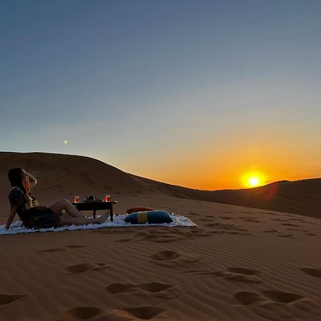 Erg Chebbi Starlight Camp Hotell Merzouga Eksteriør bilde