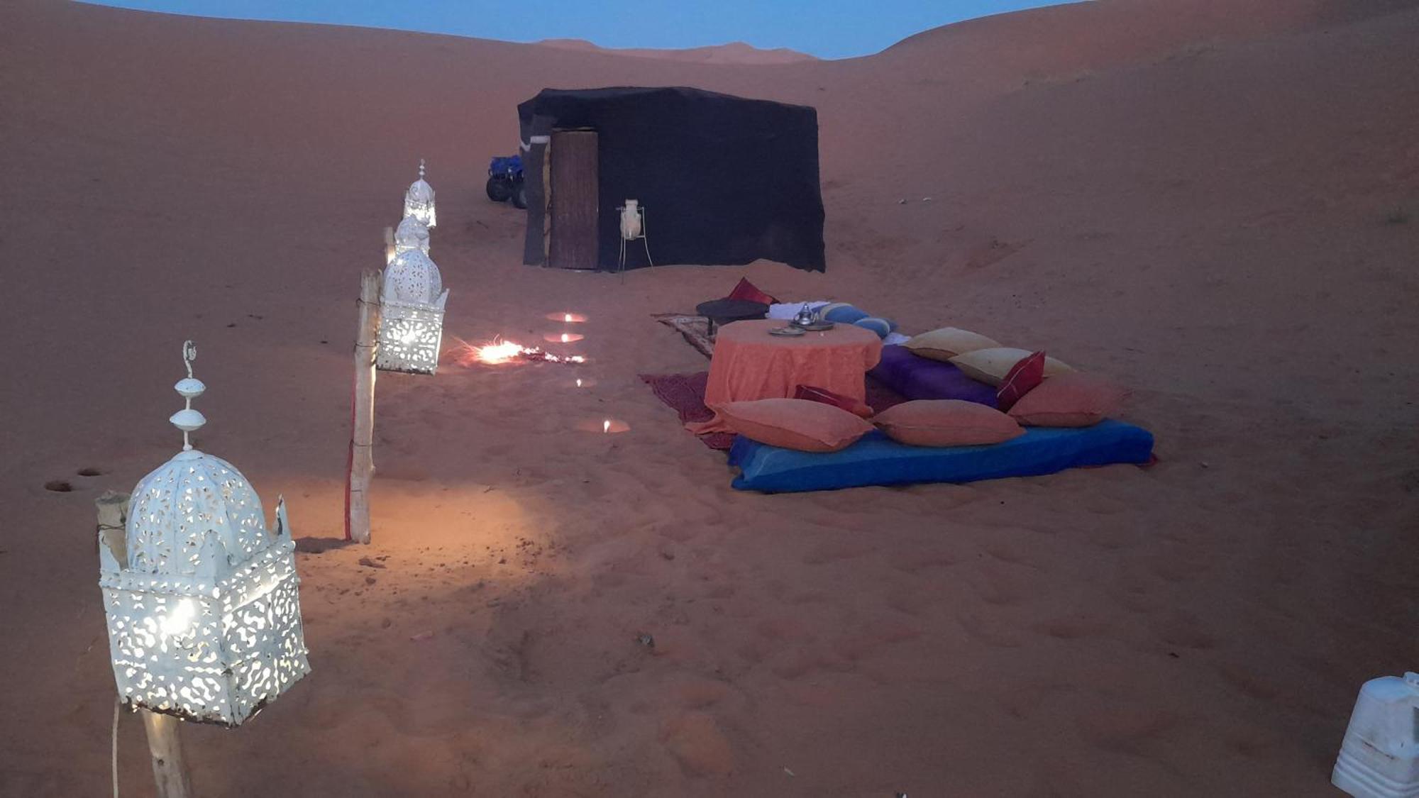 Erg Chebbi Starlight Camp Hotell Merzouga Eksteriør bilde