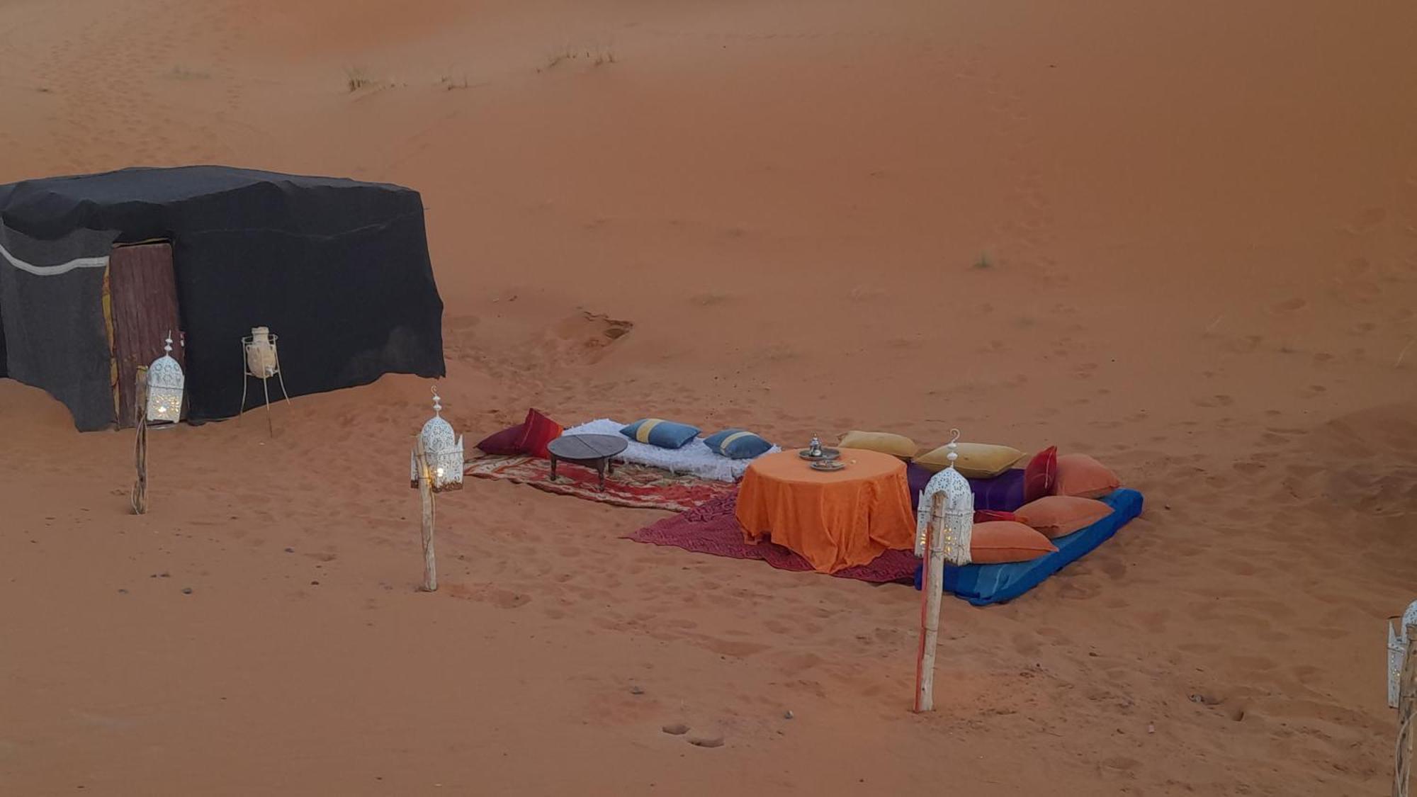 Erg Chebbi Starlight Camp Hotell Merzouga Eksteriør bilde